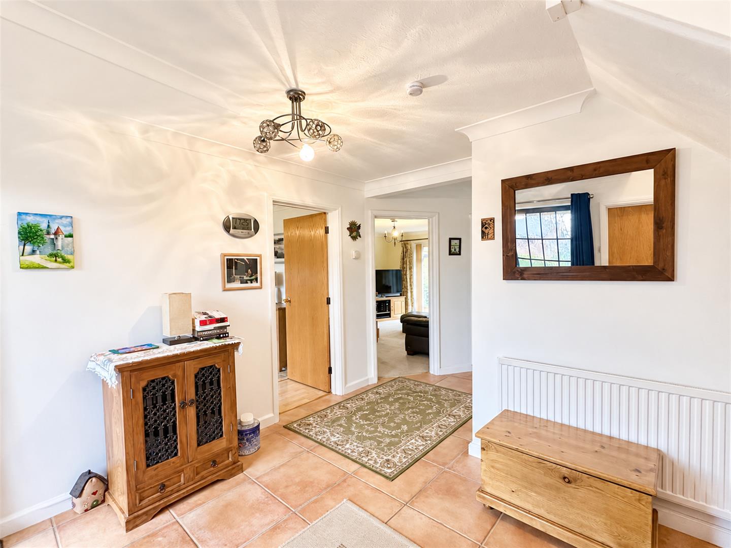 3 bed property in Pipers Close, Bexhill-On-Sea